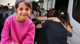 Cezaevinden çıkan Güran ailesi üyeleri, Narin'in mezarını ziyaret etti