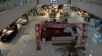 Bayrampaşa'daki Mobilyacılar Gazze İçin Yardım Kampanyası Başlattı