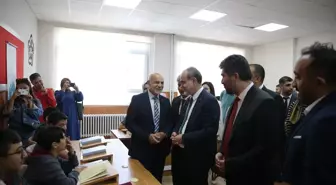Niğde'de İmam Hatip Ortaokulu'nda Tilavet ve Etkinlik Sınıfları Açıldı