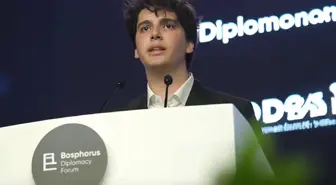 Ömer Tayyip Erdoğan: Bize verilen en önemli görev Gazze'deki insanlık dramına ses çıkarmaktır