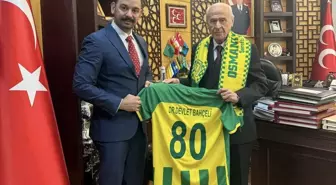 Osmaniyespor, Devlet Bahçeli'yi Onursal Başkan İlan Etti