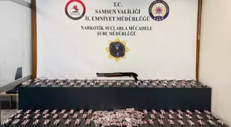Samsun'da Uyuşturucu Operasyonu: 9 Bin 72 Sentetik Ecza Hapı Ele Geçirildi
