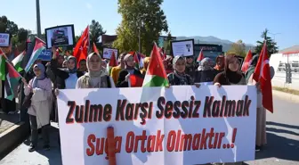 OMÜ Öğrencilerinden İsrail'e Protesto Yürüyüşü