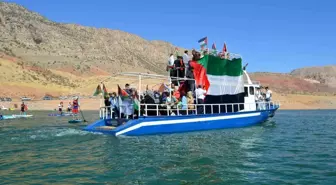 Siirt'te Gazze'ye Destek Gösterisi Düzenlendi
