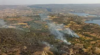 Diyarbakır'da Kırsal Alanda Çıkan Yangın Kontrol Altına Alındı