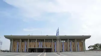 İsrail, Trump'ın Gazze Planının İlk Aşamasını Uygulamaya Hazırlanıyor