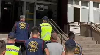 Firari Hükümlü İzmir'de Yakalandı