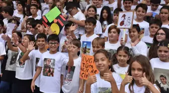 Öğrenciler Hayvanları Koruma Günü'nde Farkındalık Yaratıyor