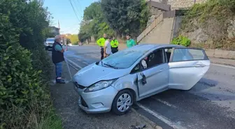 Zonguldak'ta Otomobil Kazası: 1'i Çocuk 2 Yaralı