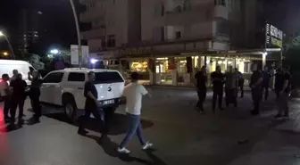 Adana'da Pastaneye El Bombası Atıldı