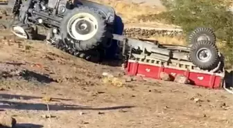 Aksaray'da Traktör Devrildi: Baba ve Oğlu Ağır Yaralandı
