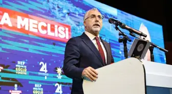 Bakan Işıkhan: İzmir çöp dağlarından ve kokudan geçilmiyor