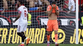 Barcelona, Sevilla'ya 4-1 Mağlup Olup Sezonun İlk Yenilgisini Aldı