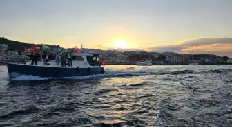 Bursa'da Filistin'e Destek İçin Tekne Turu Düzenlendi
