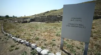 Daskyleion Antik Kenti'nde Lidya Suru Ortaya Çıkıyor