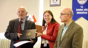 Prof. Dr. Haluk Şahin, Dijital Çağın Risklerini İstanbul Arel Üniversitesi'nde Anlattı