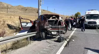 Sivas'ta Trafik Kazasında LPG Tankının Patlamaması Facianın Önüne Geçti