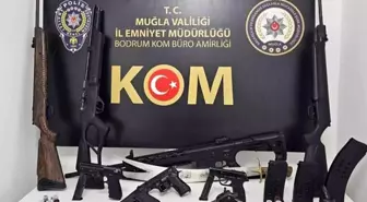 Muğla'da Ruhsatsız Silah Operasyonu: 13 Şahıs Gözaltına Alındı
