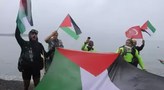 Karadeniz'de Dalış ile Gazze İçin Farkındalık Yaratıldı
