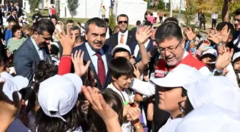 Tarım ve Orman Bakanı Yumaklı Çocuk Şenliğini Ziyaret Etti