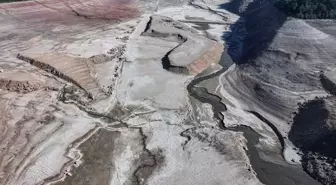 Bursa'da durum vahim: Barajlarda doluluk oranı yüzde 1'in altına düştü