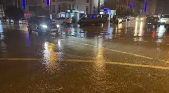 Edirne'de Şiddetli Sağanak Yağışlar Etkili