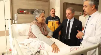 Erzincan'da Hastalar Ücretsiz Ambulansla Evlerine Gönderiliyor