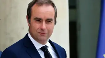 Fransa Başbakanı Sébastien Lecornu İstifa Etti