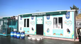 Kayseri'de Yemek Artıklarıyla Sokak Hayvanlarına Mama Üretiliyor