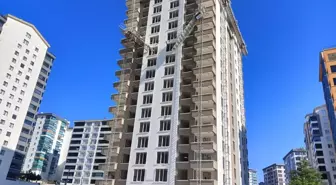 Kırılan yük asansöründen düşen inşaat işçisi kuzenler hayatını kaybetti