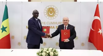 Türkiye ve Senegal Arasında Askeri İşbirliği Mutabakatı İmzalandı