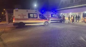 Siirt'te Minibüs ile Ticari Araç Çarpıştı: 5 Yaralı