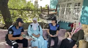 Şırnak'ta Polis Ekiplerinden Vatandaşlara Bilgilendirme