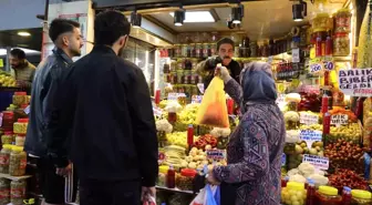 Sivas'ta Sonbahar Gelince Turşular Sofraları Süslemeye Başladı
