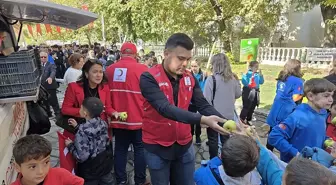 Dünya Yürüyüş Günü'nde Sağlıklı Yaşam Vurgusu