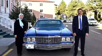 Vali Çiftçi, 1974 Model Chevrolet ile Nostaljik Şehir Turu Yaptı