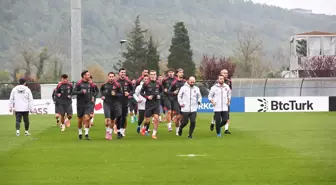 A Milli Takım Dünya Kupası Elemeleri Hazırlıklarını Sürdürüyor