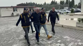 Yalova'da Eşini Sokak Ortasında Vurarak Öldüren Adam Tutuklandı