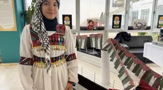 İstanbul'da okullardaki farkındalık etkinliğinde Gazze'ye yönelik saldırılar maketlerle anlatıldı