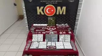 İzmir'de Tarihi Eser Kaçakçılığına Operasyon