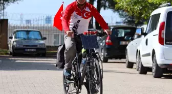 İzmirli gezgin 'Asrın Felaketi'ne farkındalık için pedal çeviriyor