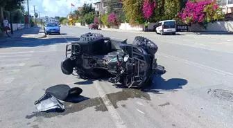 Antalya'da ATV ve Hafif Ticari Araç Çarpıştı: Bir Yaralı