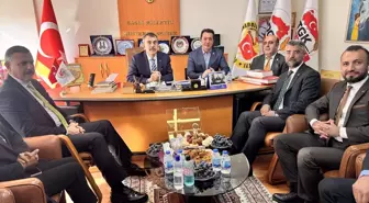Milli Eğitim Bakanı Tekin, Doğu Anadolu Gazeteciler Cemiyeti'ni Ziyaret Etti