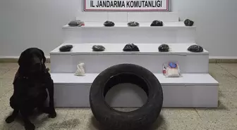 Başkale'de Operasyonda 5 Kilo 611 Gram Uyuşturucu Ele Geçirildi