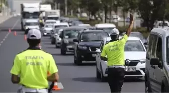 Yeni trafik cezaları ne zaman yürürlüğe girecek? 2025 Yeni trafik cezaları ne kadar arttı? Yeni trafik ceza tutarları!