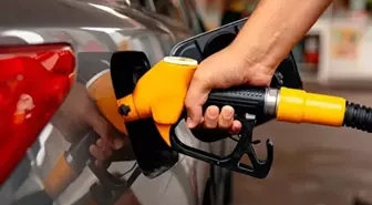 Akaryakıt indirimi pompaya yansıdı