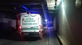 Belediye başkanının ağabeyi, evinde tabancayla vurulmuş halde bulundu