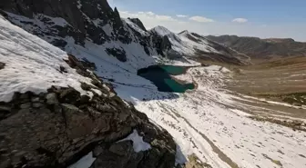 Avusor Gölü'nde Aksiyon Dronlarıyla Doğa Keşfi