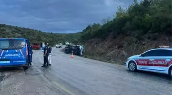 Mersin'de Tarım İşçilerini Taşıyan Minibüs Devrildi: 6 Yaralı