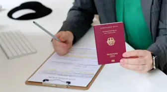 Almanya hızlandırılmış vatandaşlık uygulamasını kaldırıldı